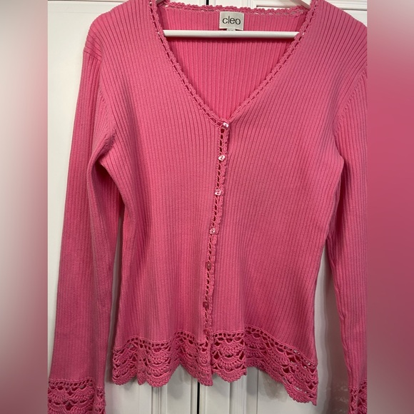 Cleo Women’s Size Large Pink Cardigan V Neck Crochet Hem Cuffs Ribbed - Picture 3 of 12